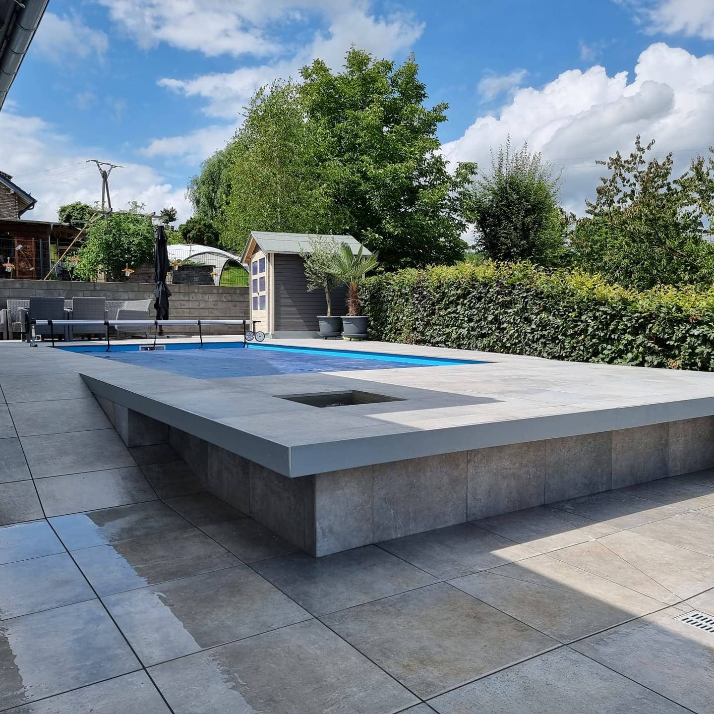 Pool gefließt Pool gefließt